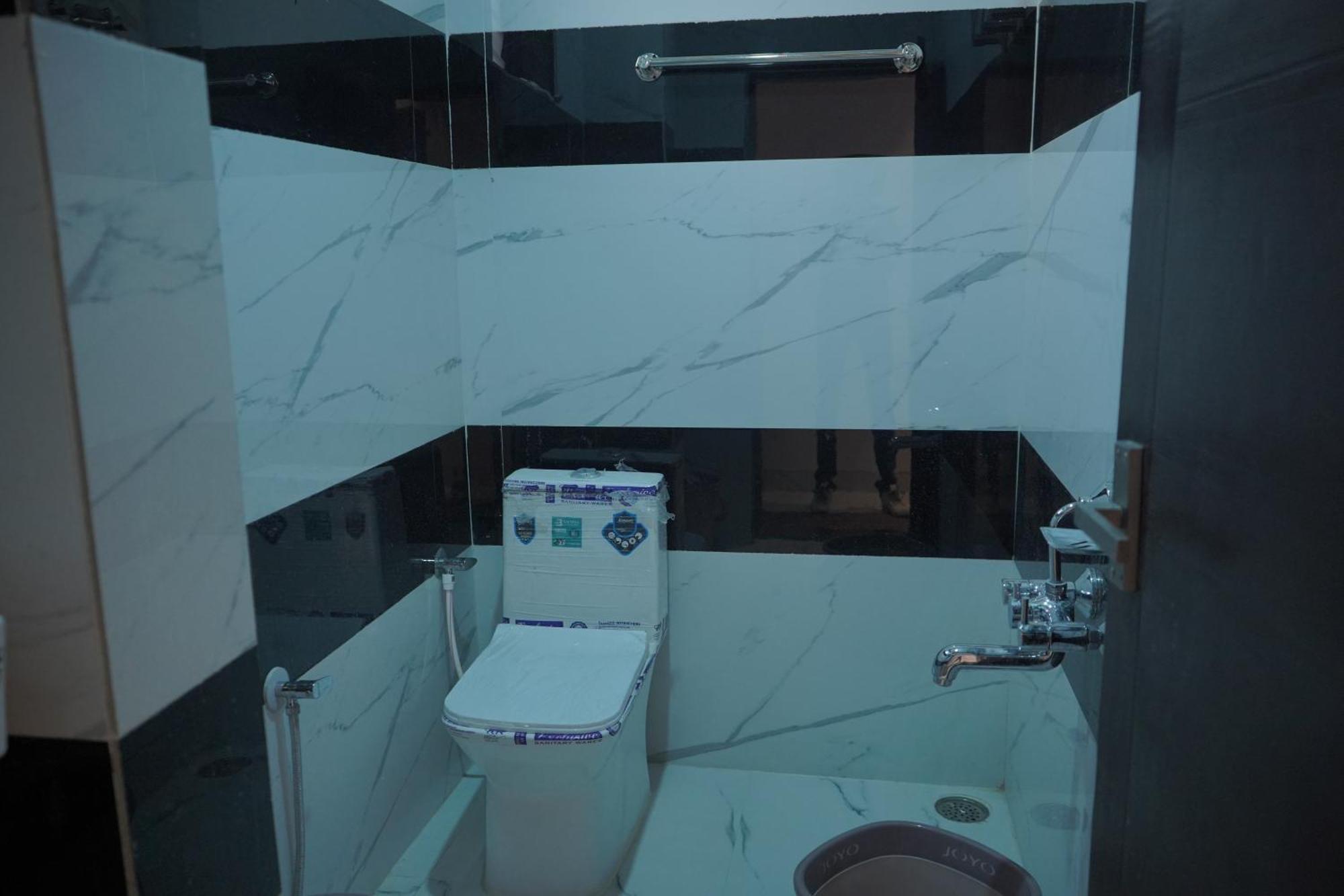 Hotel Madhuban Aurangabad  Ngoại thất bức ảnh